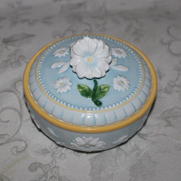 Bella Casa by Ganz Jewelry Trinket Dish | Jewellery Dish Covered - Picture 4 of 13